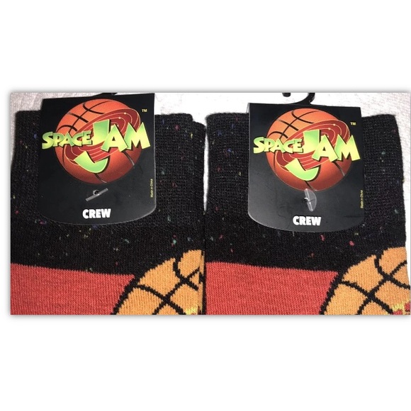 Space Jam Crew Socks 2 Pair Men 8-12 Black Red  w Basketball Jordan Looney Tunes - Picture 2 of 8